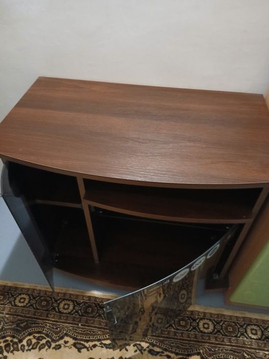 Продам тумба під телевізор