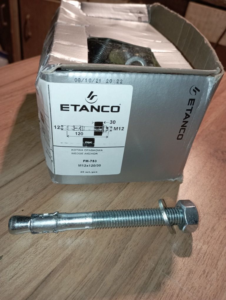 Nowe kotwy Etanco 12x120