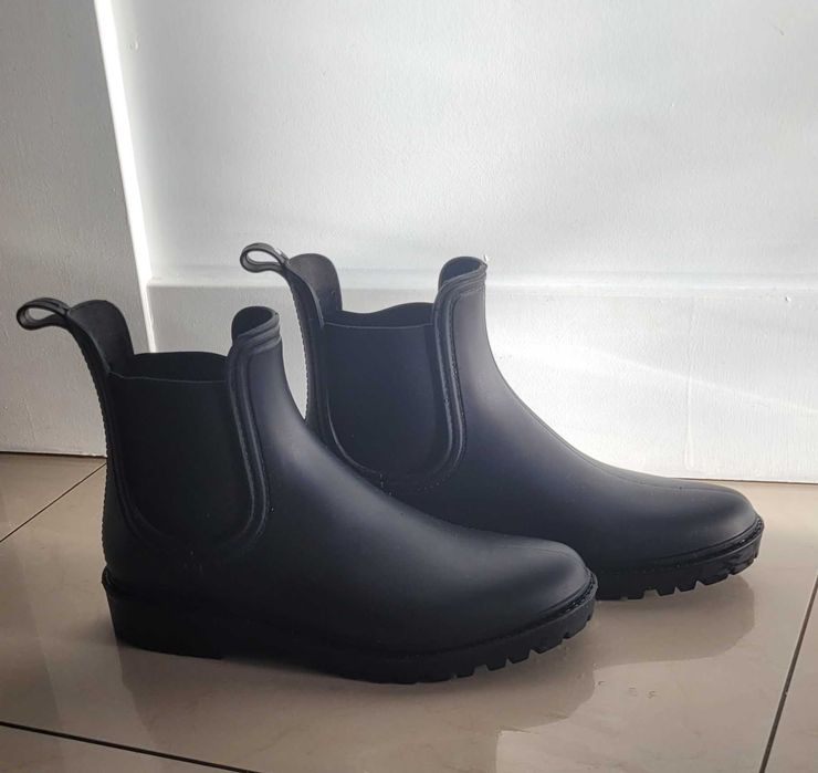 Gumowe oficerki  w rozmiarze 40, okazja