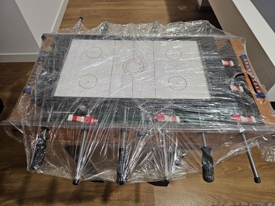 Mesa de matraquilhos e bilhar para crianças