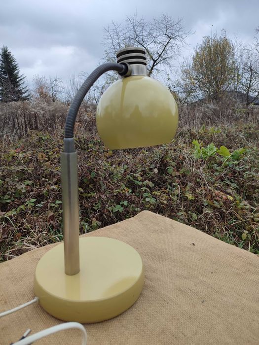 Lampka na biurko PRL