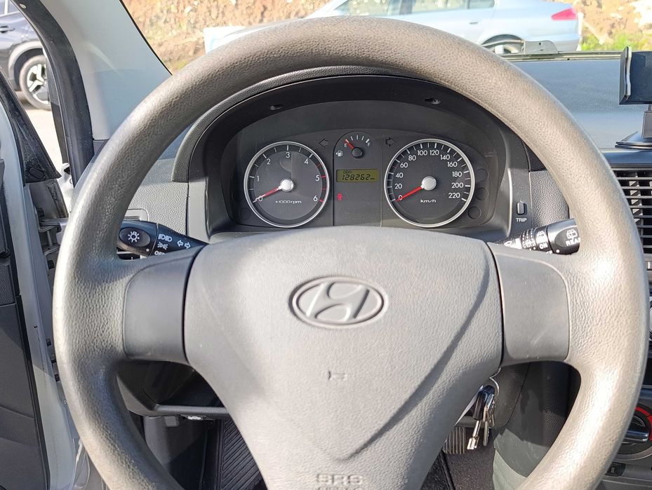 Getz 2007, AC, direção, travas e vidros elétricos