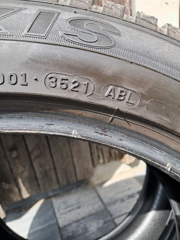 Opony M+S 235/50/19