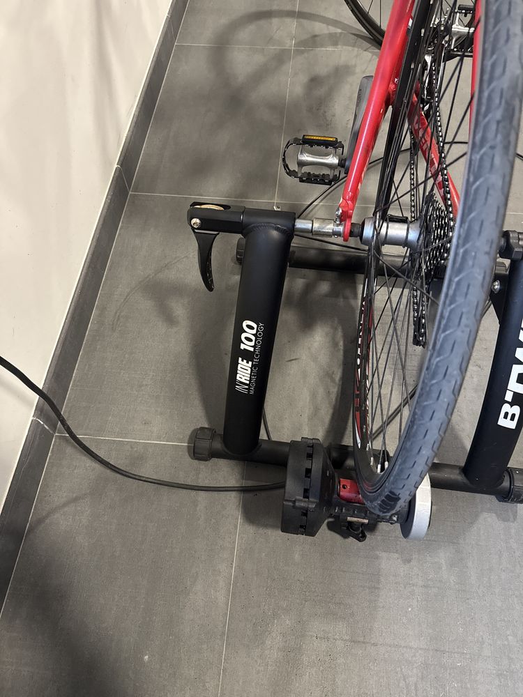 Rolo de treino btwin + pneu van rysel