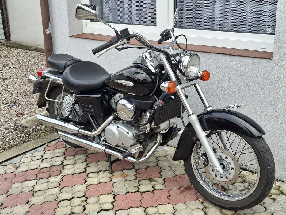 Honda Shadow 125 rok 2001 kat.B/A1 transport pod dom