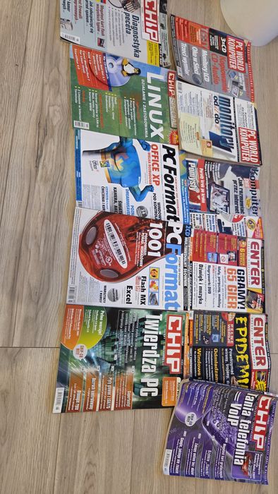 Czasopisma komputerowe PC World Komputer, Komputer Swiat, Enter, Chip