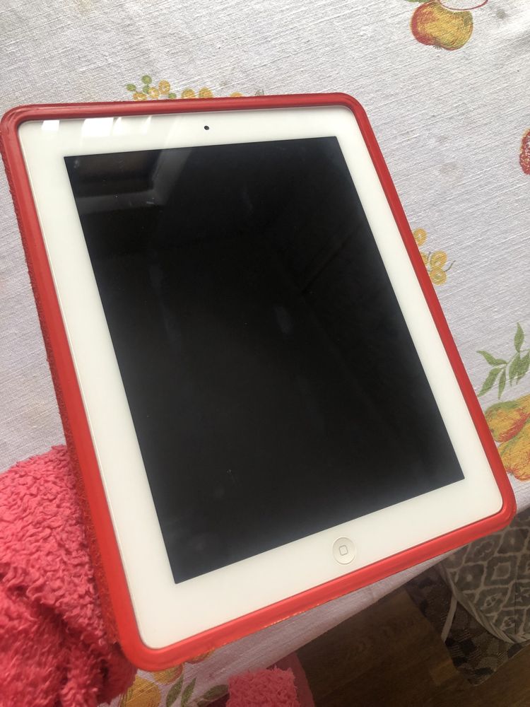 Apple. iPad2. Не знаю чи працює