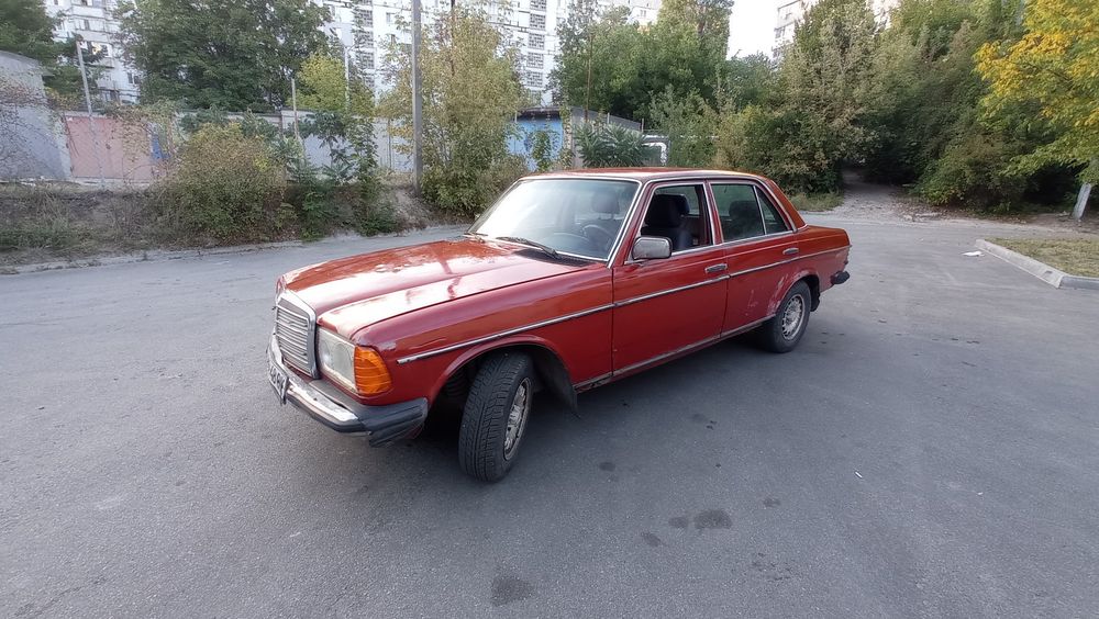 Мерс 123 3.0 дизель