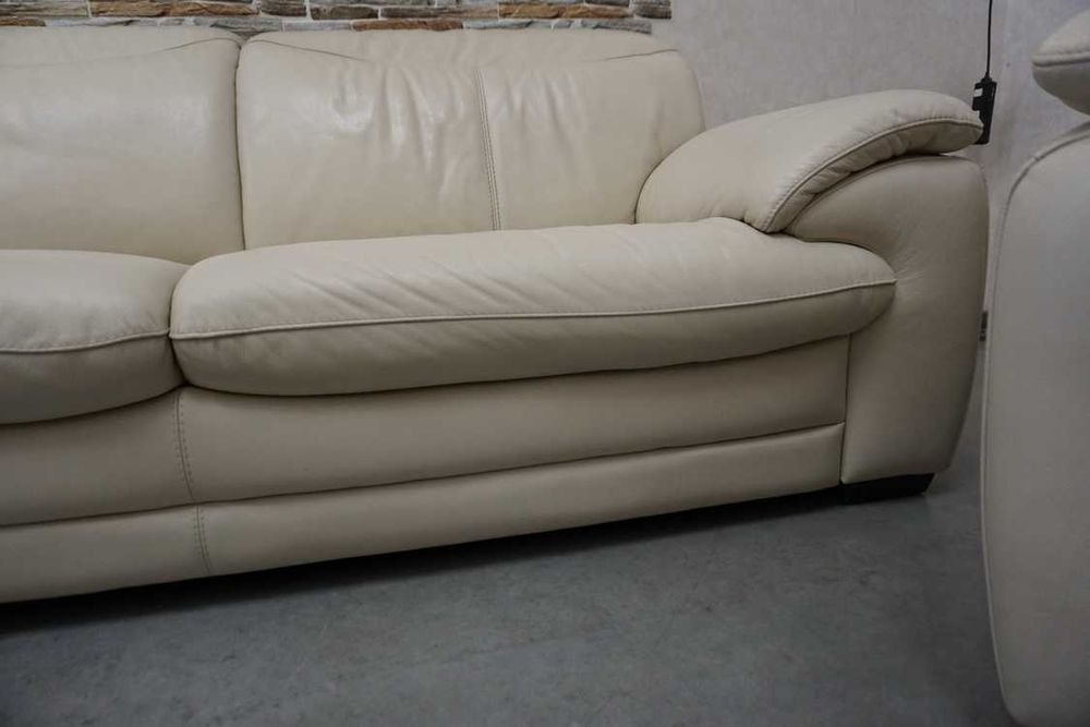 Zestaw 3+1+1 sofa skóra jasna naturalna regulowane oparcia  (w-1100)