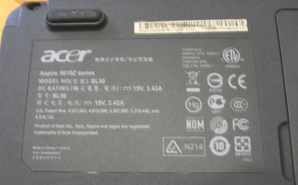 Ноутбук Acer для учебы, работы в интернете, просмотра фильмов.