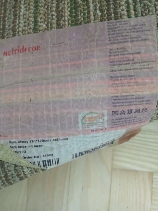 Dywan beżowy.,120x170cm.