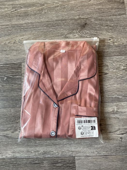 Пижама атласная