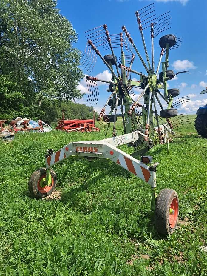 zgrabiarka  claas 680L/2010R nowszy typ/kuhn 7822