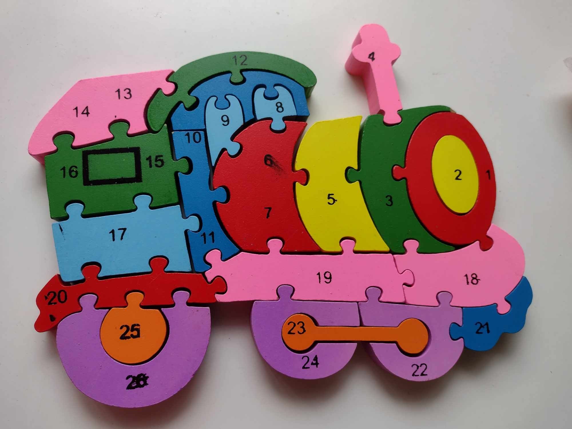 Klocki (Puzzle) drewniane (zabawka edukacyjna)
