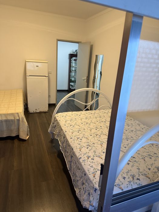 Arrenda quarto baixa da banheira