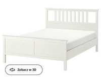 Białe ładne łóżko Ikea
