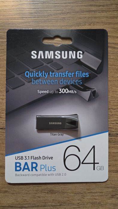 Sprzedam pendrive Samsung