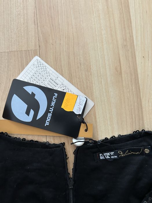 Czarna cekinowa sukienka mini r. 34