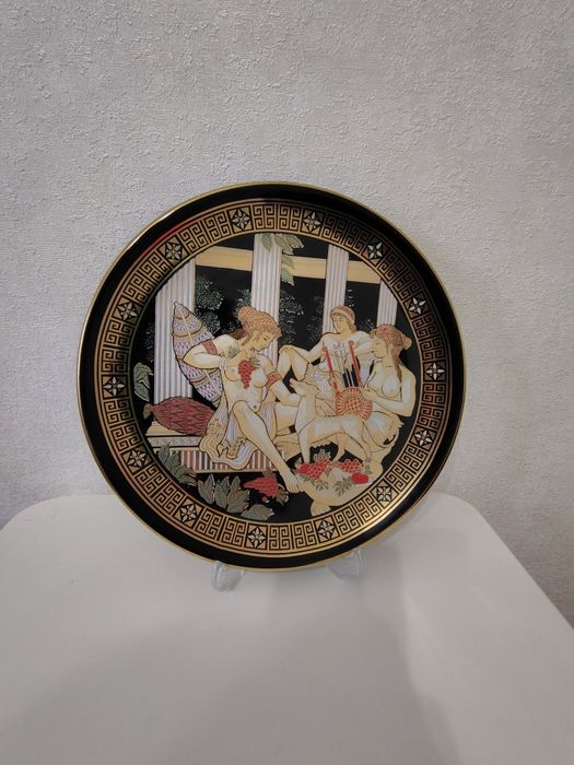 Тарелка с позолотой Греция