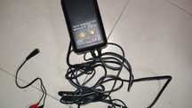 Carregador Bateria NiCd/NiMh
