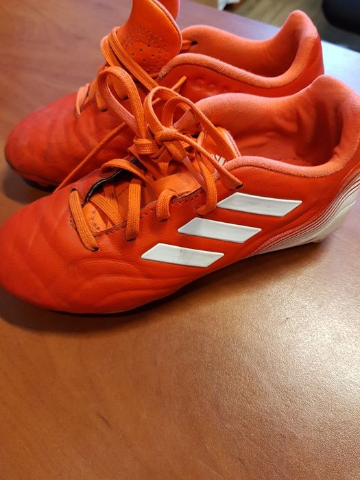 Korki chłopięce Adidas rozmiar 31