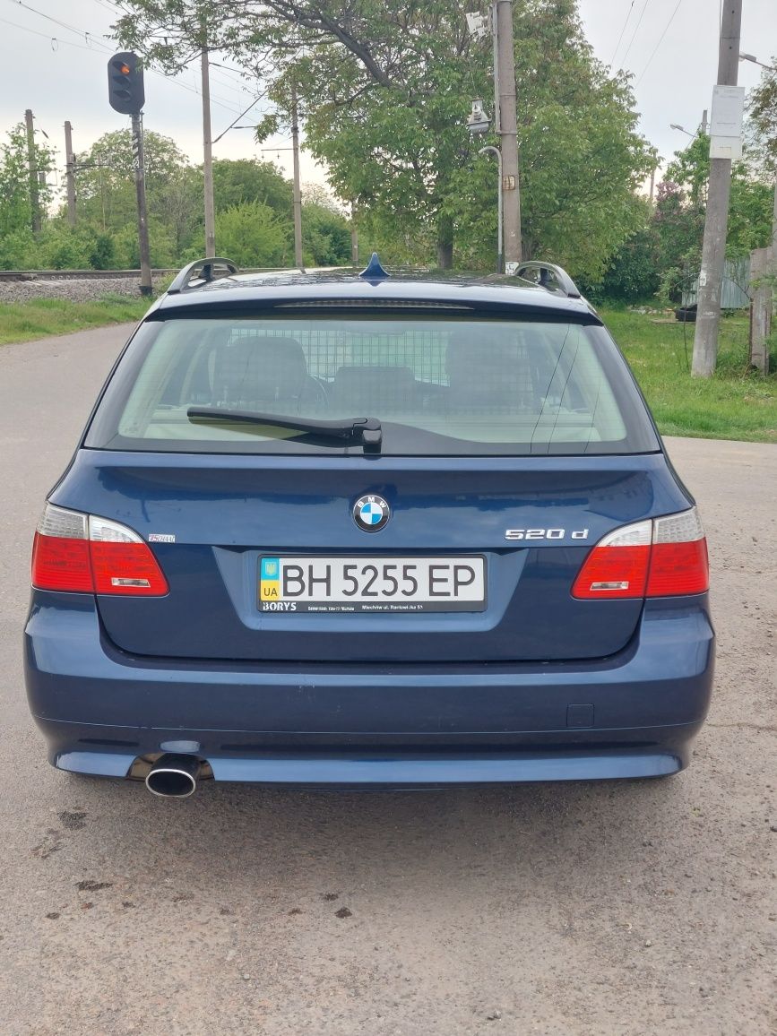 Продам BMW 520d 2008