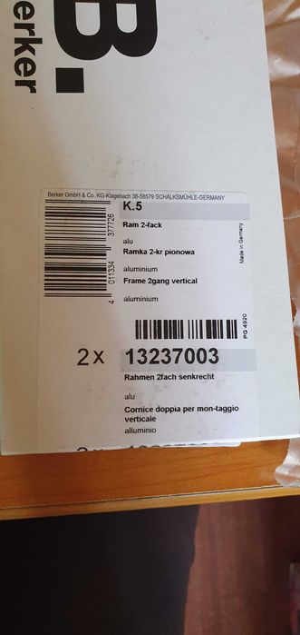 Berker by Hager ramka podwójna pionowa 9 sztuk