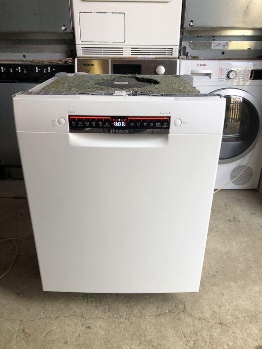 Посудомийна машина Bosch serie 4 2021 рік