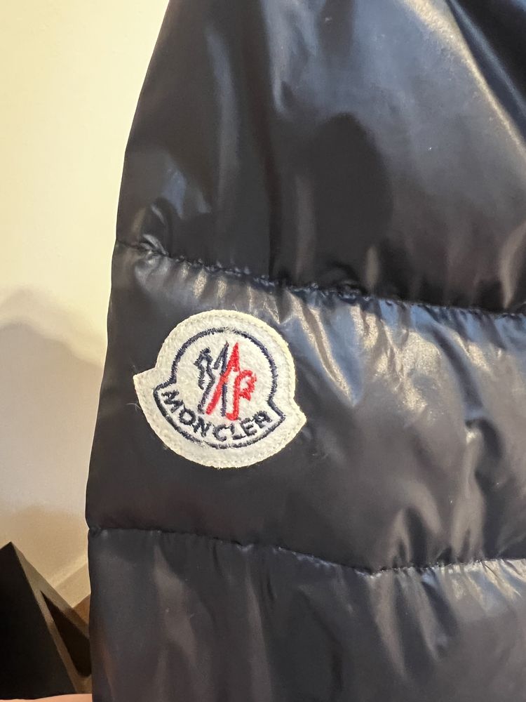 Płaszcz puchowy Moncler S kurtka