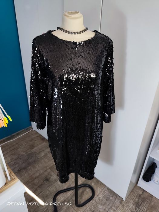 Sukienka imprezowa sylwestrowa cekinowa L 40