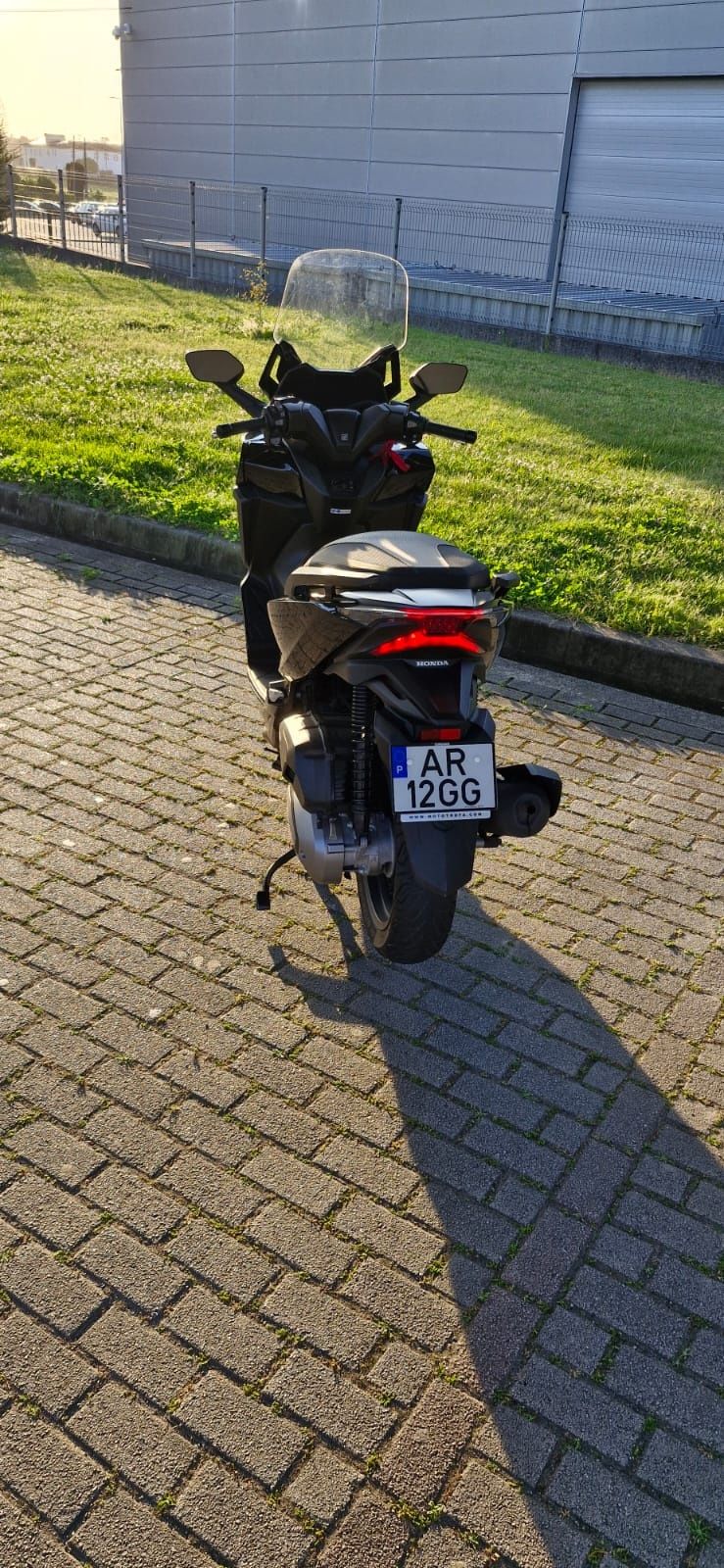 Vendo Honda forza 125
