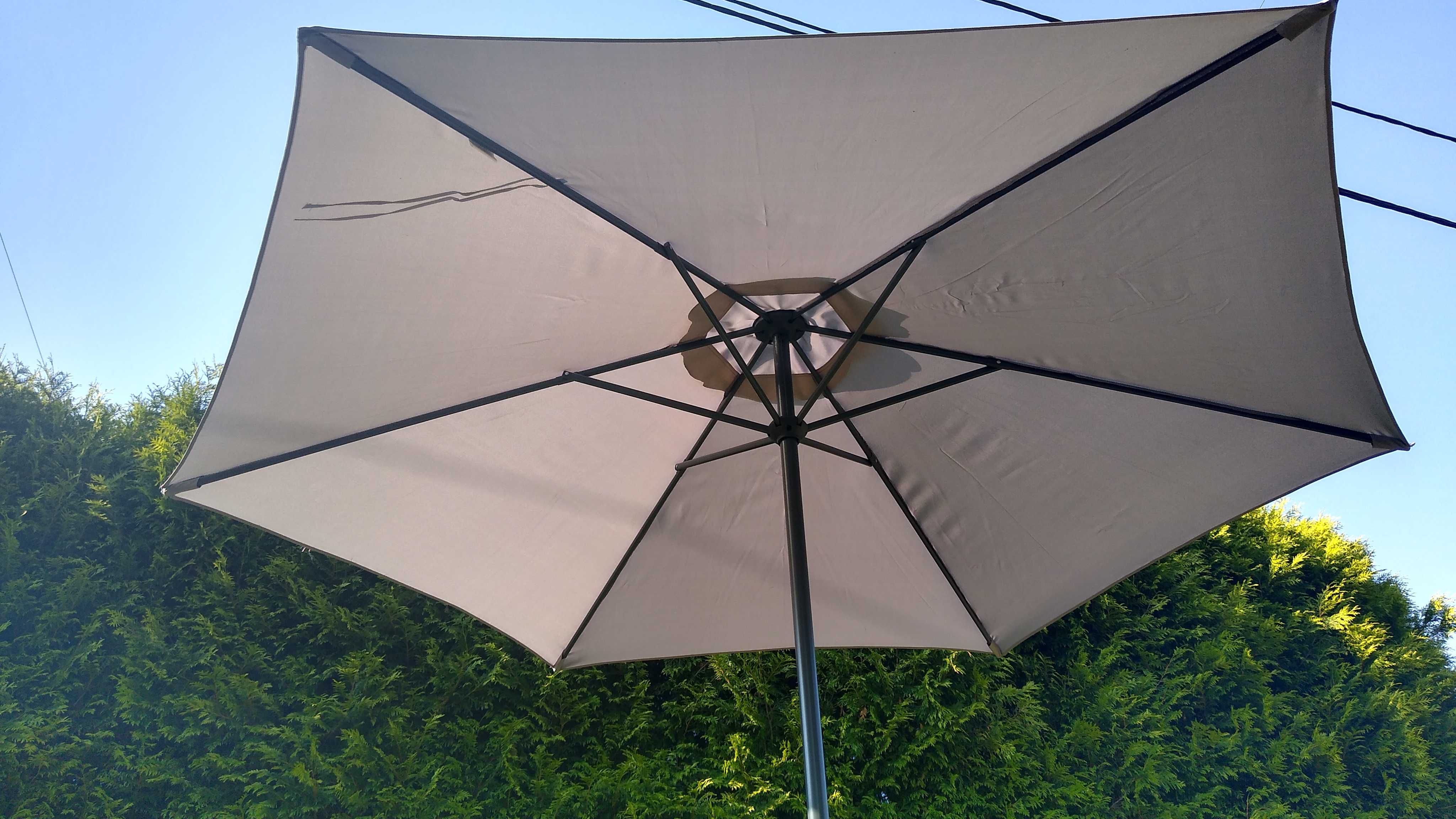 Parasol ogrodowy 2,6 m nie używany