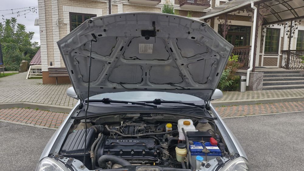 Chevrolet Lacetti 2011