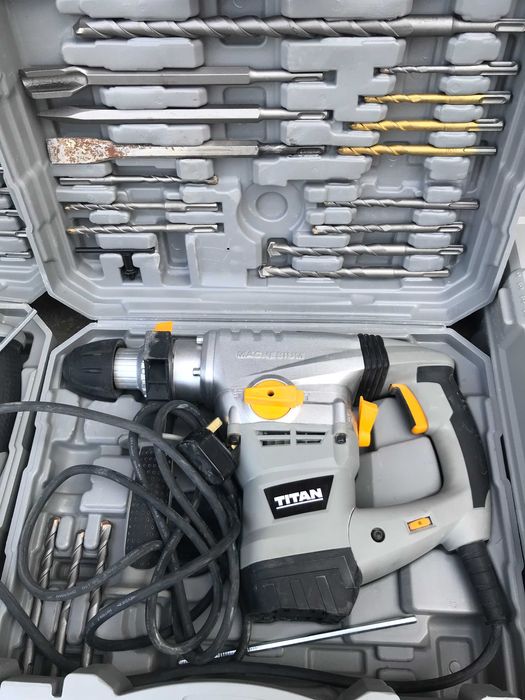 Перфоратор бочковий TITAN TTB631SDS PLUS 1500W 8 Дж з Англії