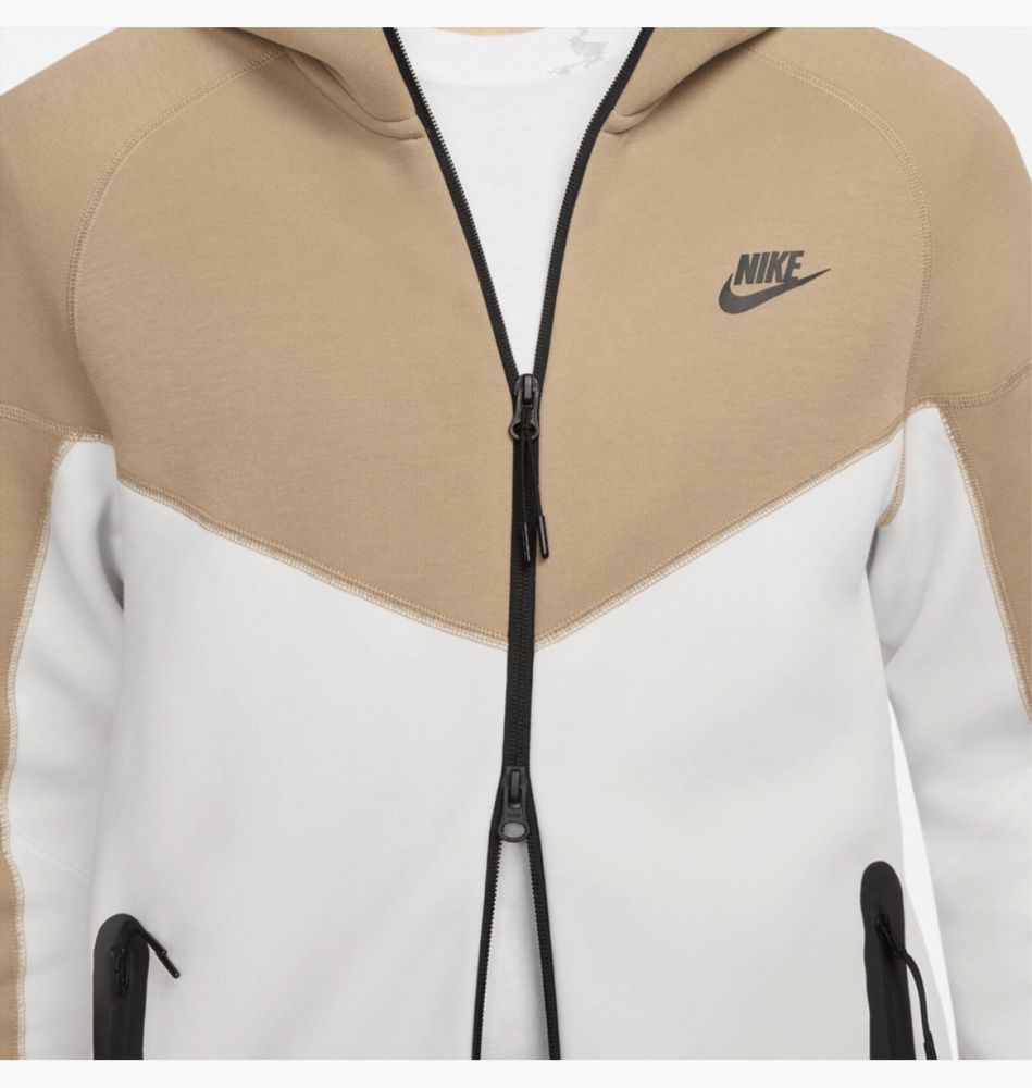 Nike tech fleece xs