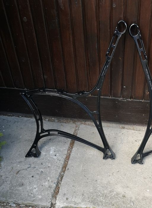 Stelaż nogi szkielet do ławki ławeczki ogrodowej na podwórko stan bdb