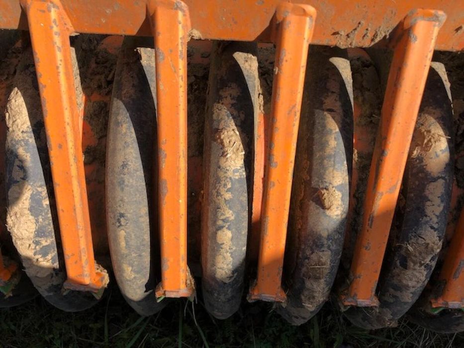 Продам борону Amazone(Амазоне)catros(катрос) 5м