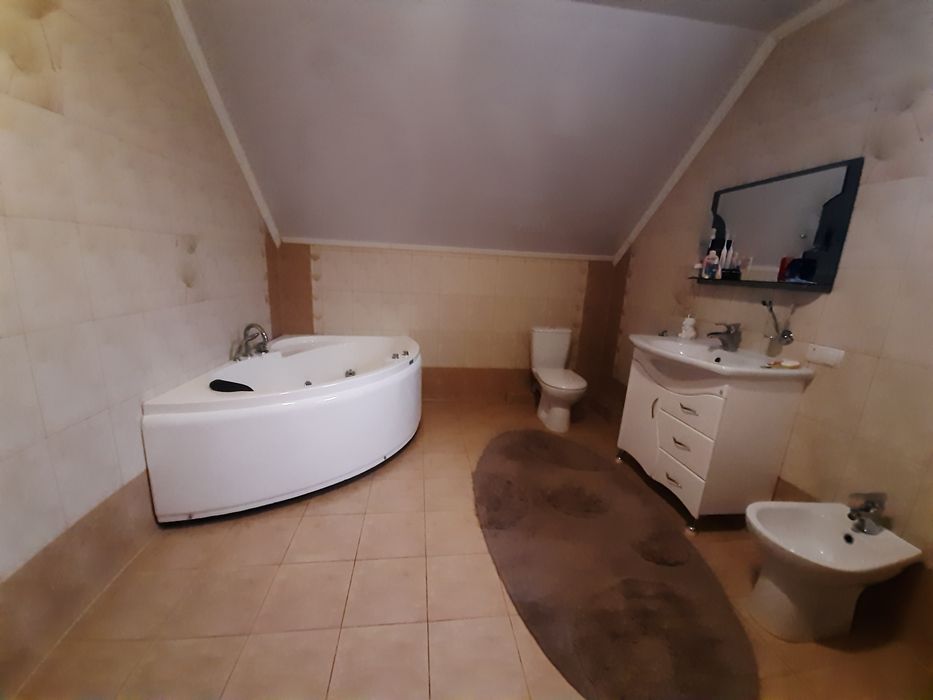 Продаж нового двоповерхового цегляного будинку в м.Немирів