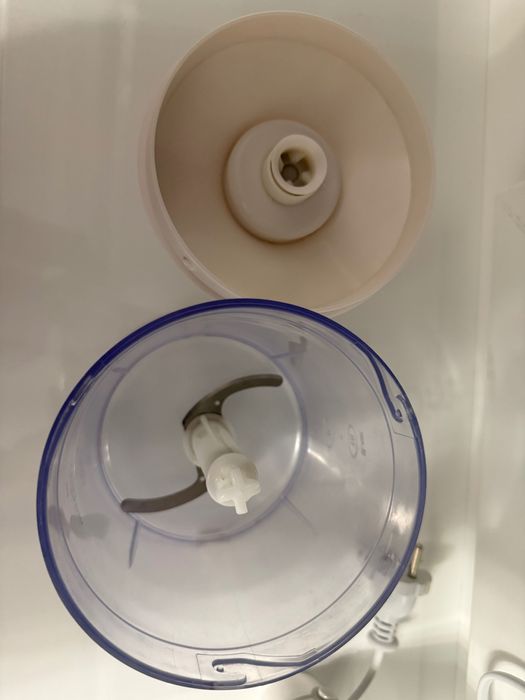 Продам блендер Redmond