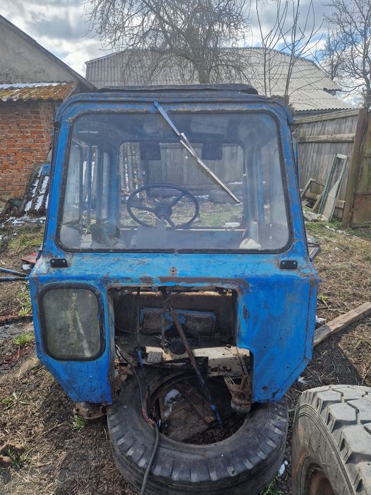 Продам кабіну стекла  мтз