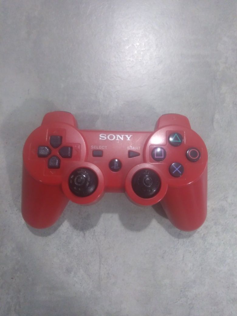 PS3 1 джостика, гра THE RAN.