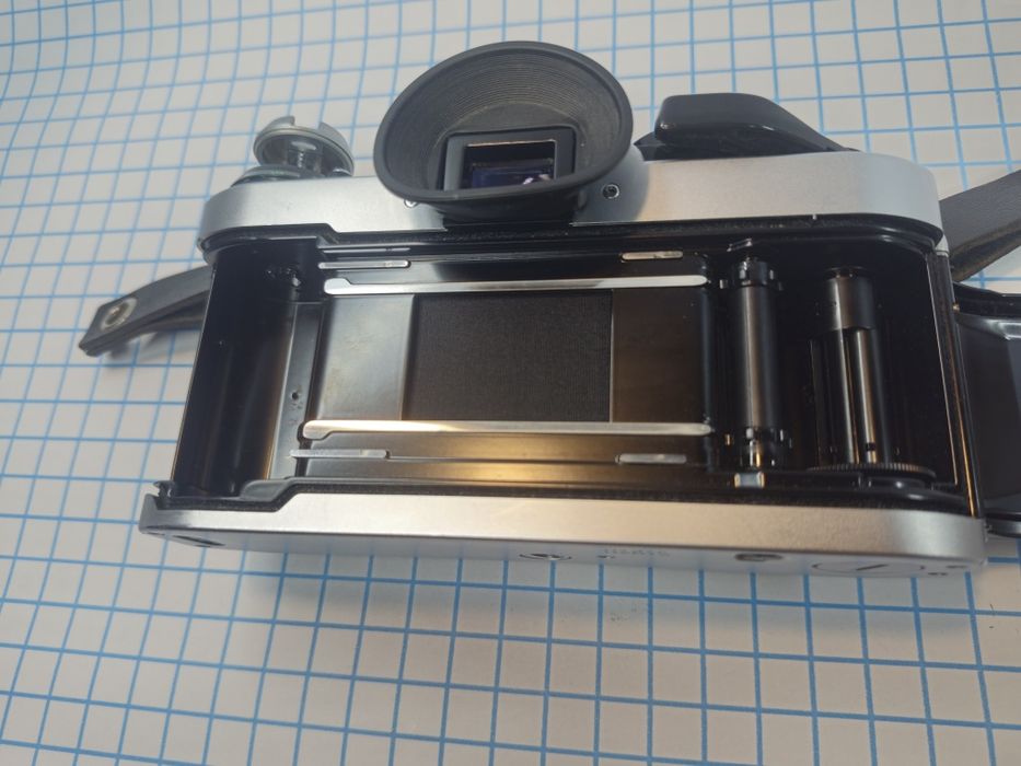 Canon AE-1 program, 3 обєктиви та перехідник