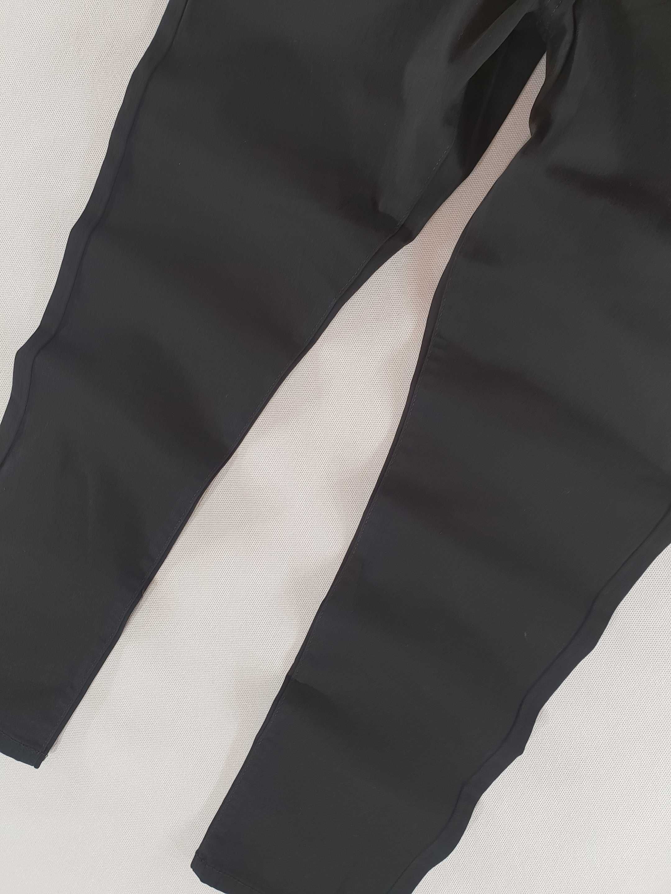 TERRANOVA czarne spodnie męskie slim chino elastyczne W33 86cm