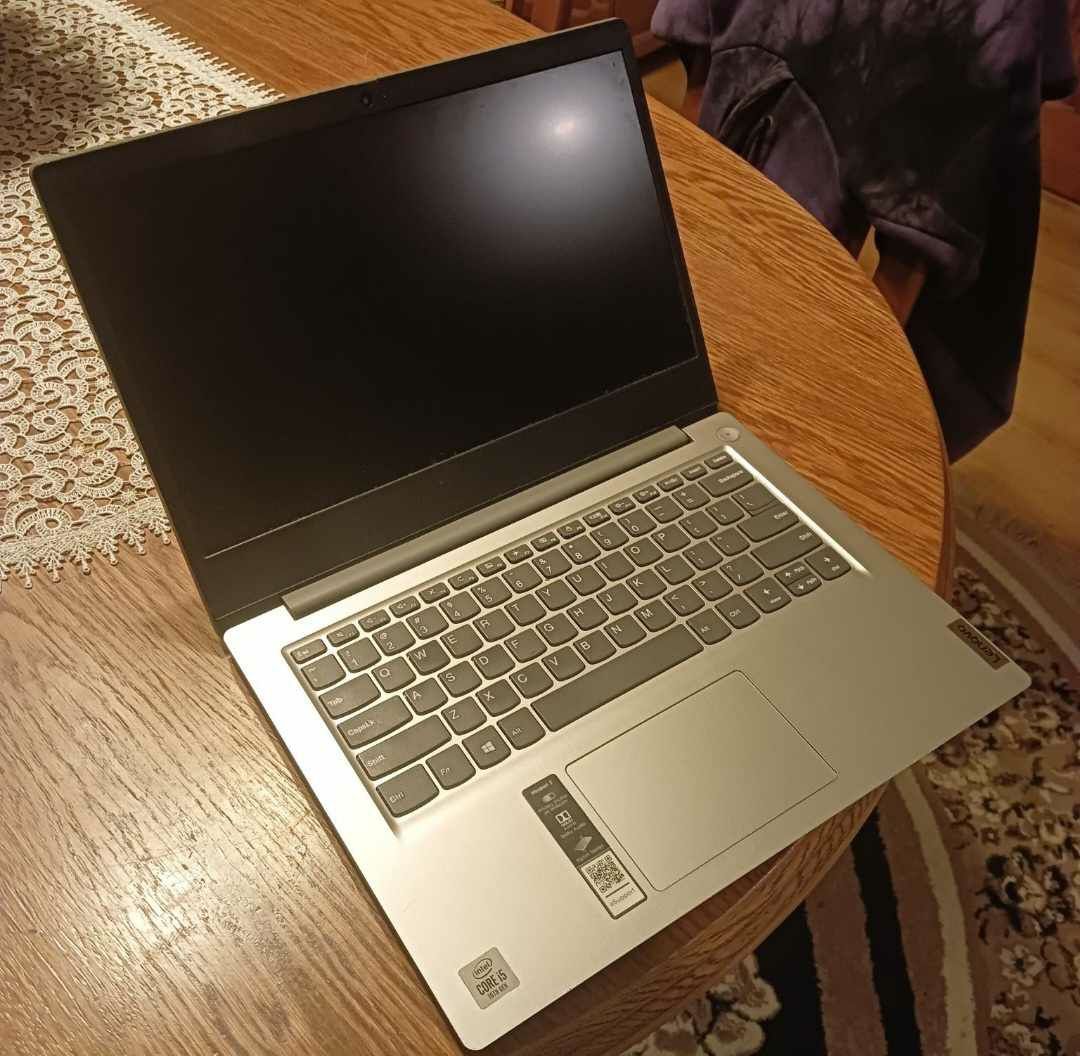 Laptop Lenovo Ideapad 3 i5 10th gen 500gb ssd