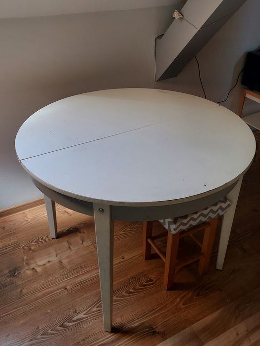 Krzesła patyczaki stół prl