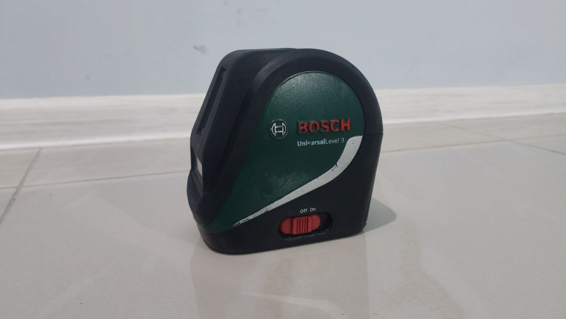 Лазерний нівелір Bosch UniversalLevel 3