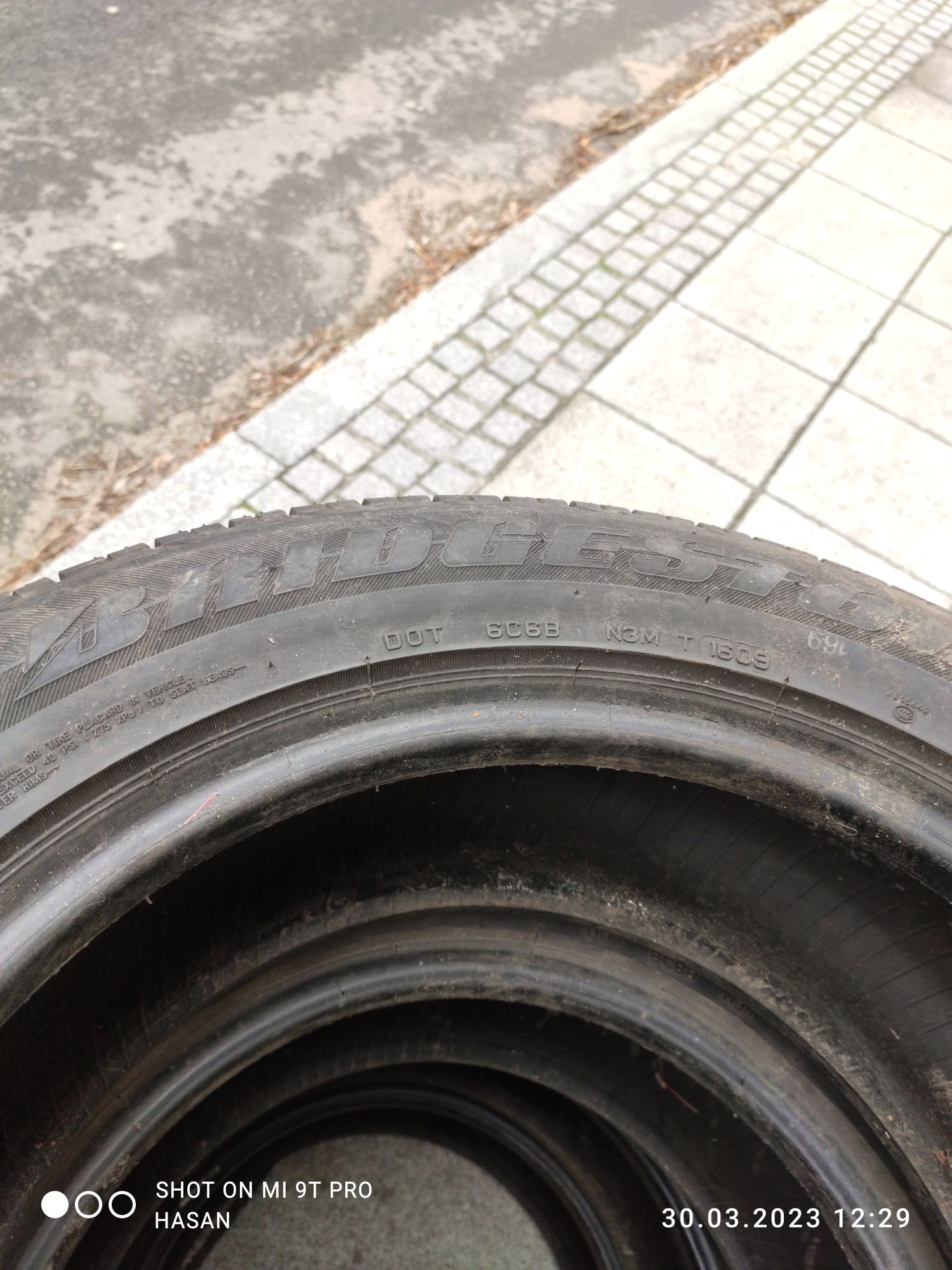 Opony 235/55/17 Bridgestone