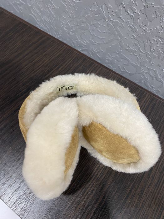 Тёплые наушники от Ugg