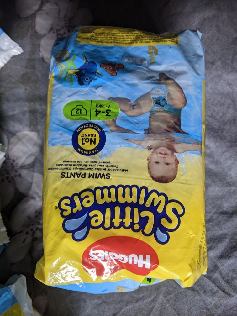 Huggies little swimmers 2-3 і 3-4 ( підгузки для плавання)