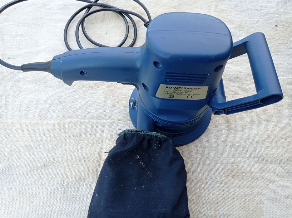 Продам шліфмашинку орбітальну.